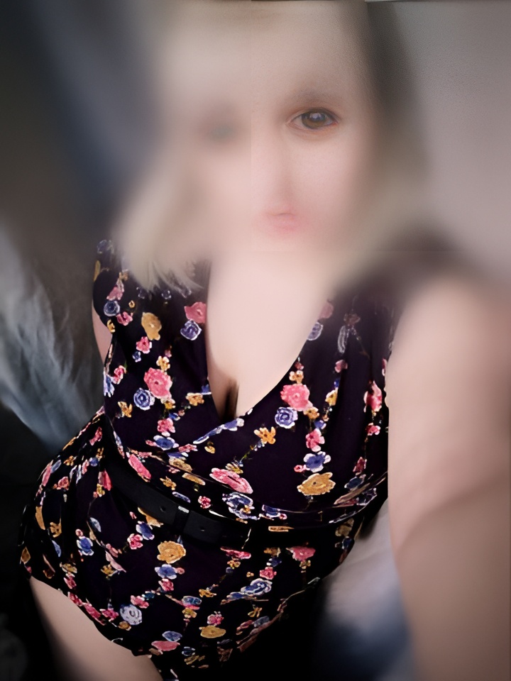 Стелла привлекательная девушка из Кубинки цена от 3000 руб