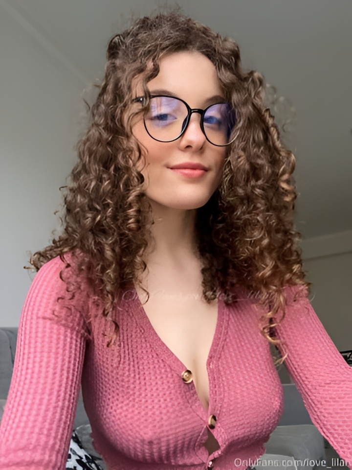 Виталина привлекальеная девушка из Кубинки цена от 1500 руб