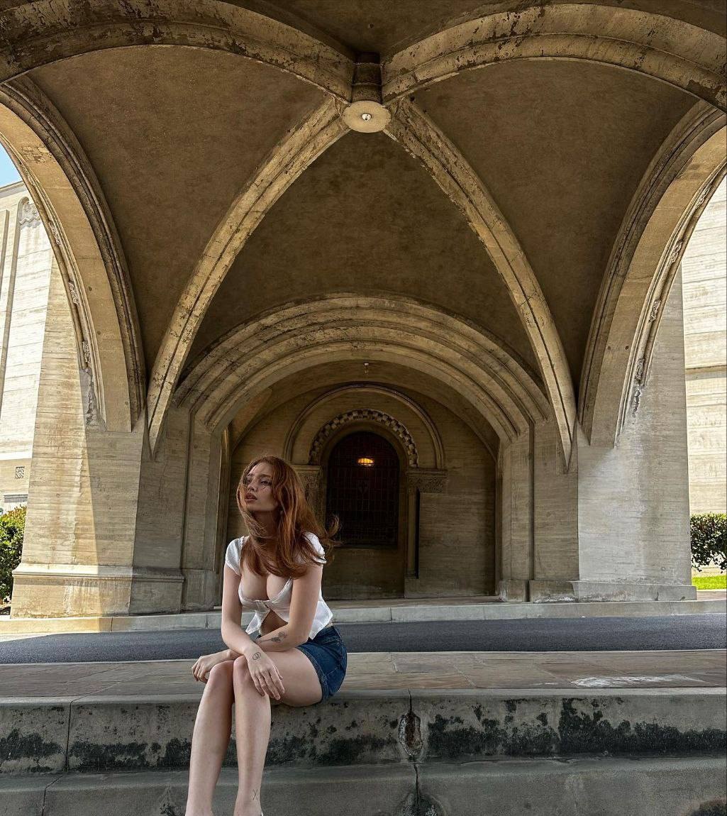 Александра привлекальеная девушка из Кубинки цена от 3000 руб