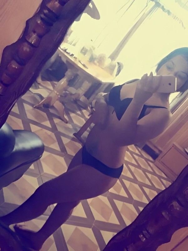 Нелли привлекательная девушка из Кубинки цена от 1500 руб